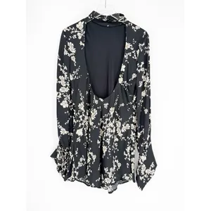 Free People Aries‎ Satin Floral Cut Out Back Mini Dress Women's L Boho Chic thumbnail 4