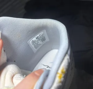 Shoes thumbnail 5