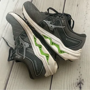 Mizuno Wave Inspire 18 Womens Athletic Running Sneakers Shoes Sz 10‎ Grey thumbnail 4