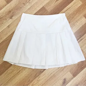 LE LIS Pleated Mini Skirt Small Cream Beige Preppy Tennis Schoolgirl Clean Girl‎ thumbnail 3
