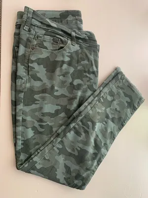 Camo Skinny Jeans in Green thumbnail 1