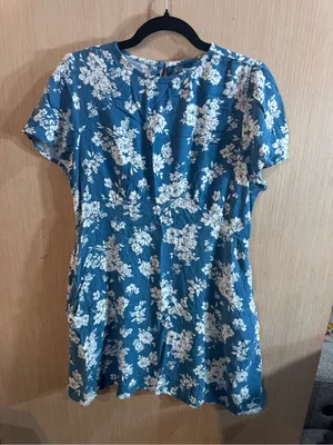Old Navy Blue Floral Short-Sleeve Fit and Flare Dress Size Large thumbnail 1