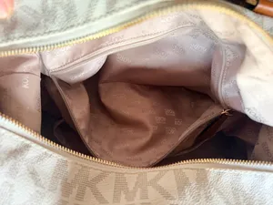 Michel Kors Beige Duffle Bag thumbnail 8