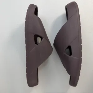 Gap Women's 10 Criss-Cross Pillow Pool‎ Slides Sandals Platform Peppercorn Brown thumbnail 3