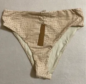 SKIMS Bikini Set S thumbnail 6
