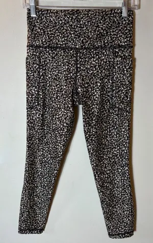 Athleta Salutation Stash 7/8 Pocket Leggings Abstract Print‎ Size Small thumbnail 1