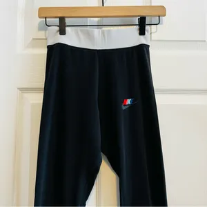 Nike Retro Women's Black Leggings with Colorful Accents Size Small thumbnail 5