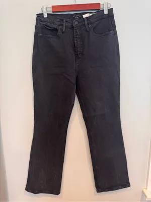 Good American Good Standard Kick Flare Jeans thumbnail 2
