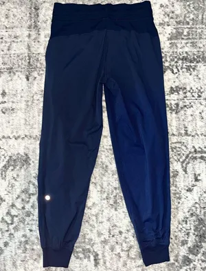 Lululemon Dance Studio Jogger thumbnail 2