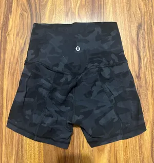 Lululemon Align High Rise Short 4” thumbnail 2