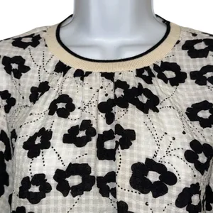 ANTHROPOLOGIE THML White & Cream With Black Floral Puff Sleeve Textured Top‎ S thumbnail 3