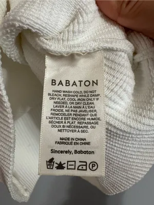 Aritzia Babaton Sculpt Ribbed One Shoulder Crop Tank Top in White Size Medium thumbnail 4