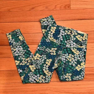 NWT Aerie Offline Real Me Xtra 7/8 Leggings Small Blue/Green thumbnail 6