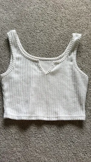 Shein Crop Top thumbnail 2