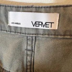 Vervet Super High Rise 90s‎ Vintage Crop Flare Jeans Size 29 Olive Green thumbnail 6