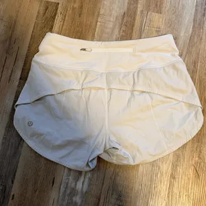 Lululemon Shorts thumbnail 2