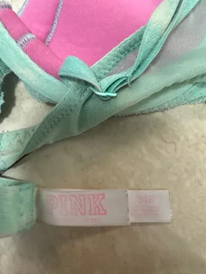 Victoria's Secret PINK bra thumbnail 3