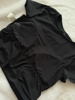 Hollister Gilly Hicks Black Workout top thumbnail 4
