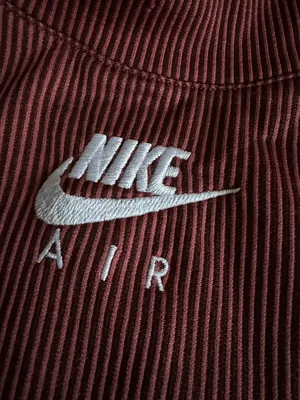 Nike Air Cropped Workout Tank thumbnail 2