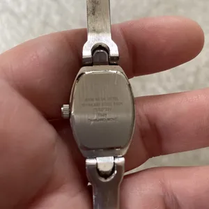Women’s  Now watch thumbnail 2
