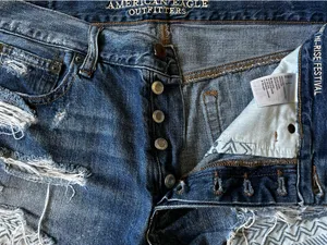 American Eagle Vintage Hi-Rise Festival shorts thumbnail 3