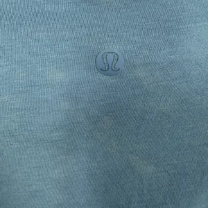Lululemon Size 12 Back in Action Short Sleeve T-Shirt Utility Blue Relaxed Fit thumbnail 10