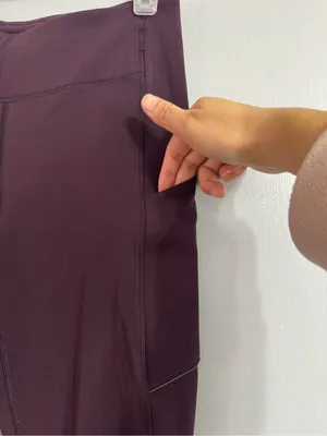 lululemon athletica Side-Pocket Leggings in Plum Purple Size 6 thumbnail 9