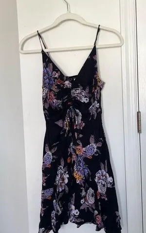 Floral Black Dress with Ruched and Tie Detailing thumbnail 1