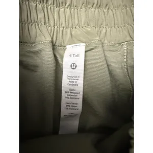 Lululemon Hotty Hot LR Short 4" *Lined Size 4 RSMG Rosemary Green New w/tag thumbnail 3