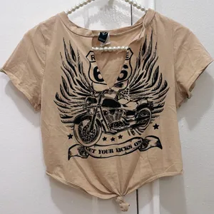 Windsor Size Medium Motorcycle Crop Top Route 66 Rocker V-neck Shirt Tan & Black thumbnail 6