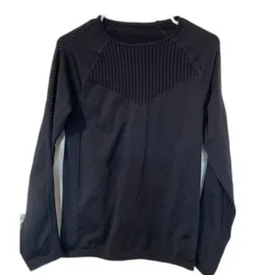 Fabletics Women’s Sync Black Seamless long sleeve top thumbnail 1