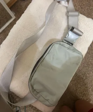 Amazon Belt Bag thumbnail 1
