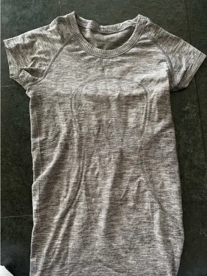 Lululemon Swiftly Short Sleeve thumbnail 1