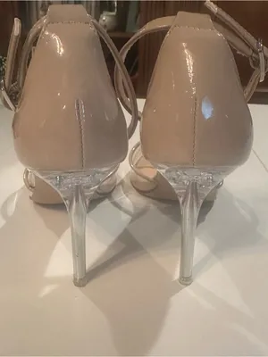 NWOT Steve Madden Alessia Sz 6.5 Nude Patent Pointed-Toe Ankle-Strap Heels thumbnail 2