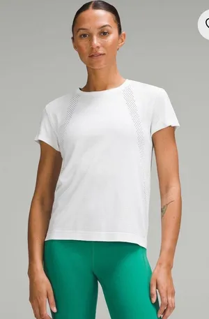 Lululemon Train To Be  Short Sleeve thumbnail 1