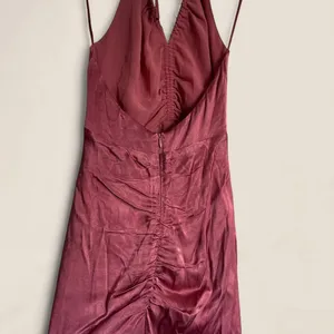 ASTR The Label Toledo Ruched Halter Midi Dress Mauve Satin Romantic thumbnail 5