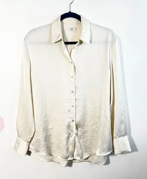 Wilfred‎ Aritzia Satin Button Down Blouse XS Ivory Cream Long Sleeve Shirt thumbnail 1