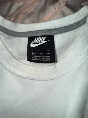 Nike Crewneck thumbnail 2