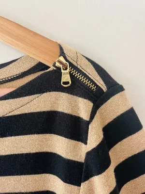 Lauren Ralph Lauren Sz M Gold Black Pullover Blouse Zipper Shoulder detailed thumbnail 3
