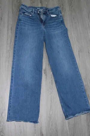 Old Navy High-Rise Wow Wide-Leg Jeans thumbnail 2