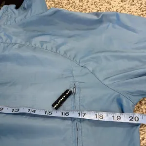 REI Lightweight Windbreaker Jacket Full Zip Pockets Women S/M Running Athletic‎ thumbnail 11