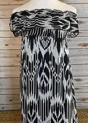 Chesney black and white strapless maxi dress thumbnail 1