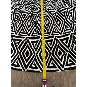 White House Black Market Geometric Print Black/White Skirt, Medium thumbnail 4