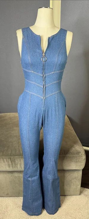 Sleeveless Sexy Blue Denim Jumpsuit Front Zip Slim Fit Retro 70s Flare Size S thumbnail 1