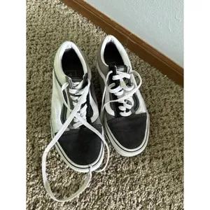 Vans Unisex Old Skool‎ Mix & Match- Black and White Size Men's 6.5 Women's 8 thumbnail 2