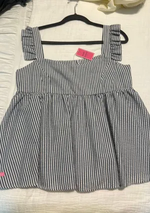 Simply Southern striped top  thumbnail 1