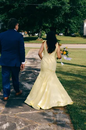 Sherri Hill Prom Dress Yellow thumbnail 3