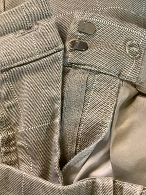 H & M Size 6 Flat Front With Elastic Band Crop Pants (Preowned) thumbnail 7