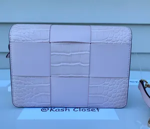 Mk Mercer Sm Clutch Crossbody thumbnail 7