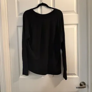 Athleta Sweatshirt‎ Pullover Black XL Asymmetrical Hem Athleisure Casual thumbnail 2